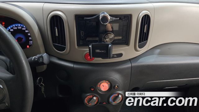 Nissan Cube 2011 — photo 13