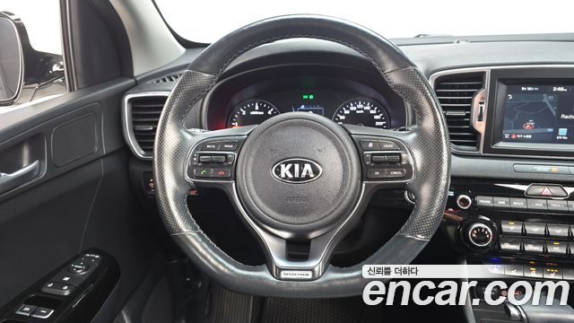Kia Sportage 2016 — photo 12