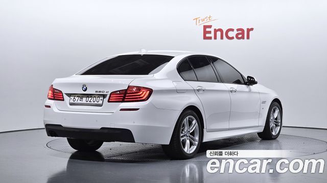 BMW 5-Series 2016 — photo 2