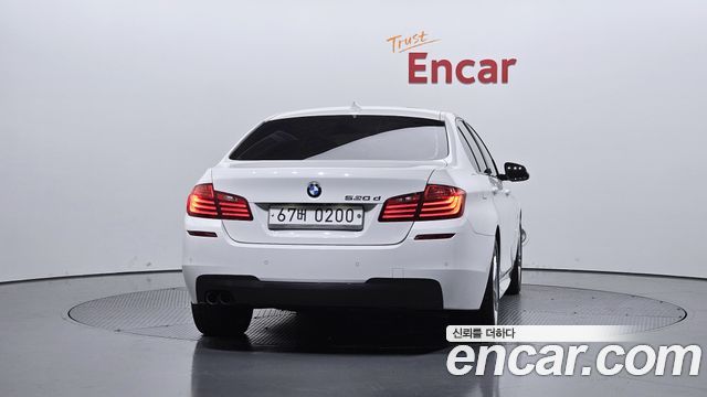 BMW 5-Series 2016 — photo 4