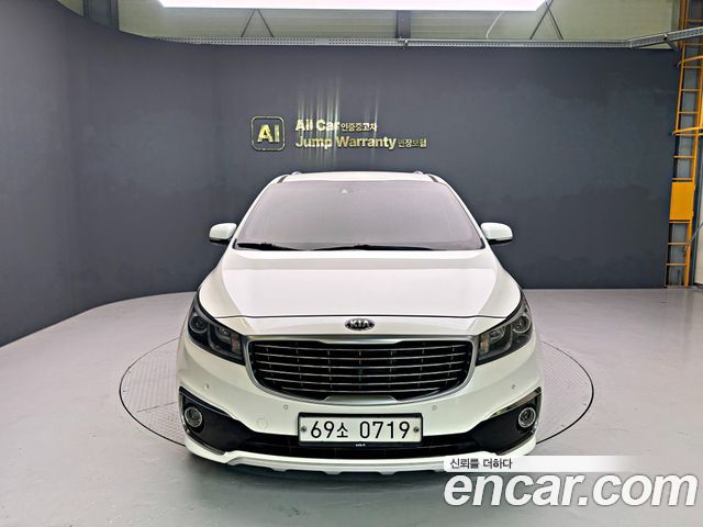 Kia Canival 2016 — photo 2