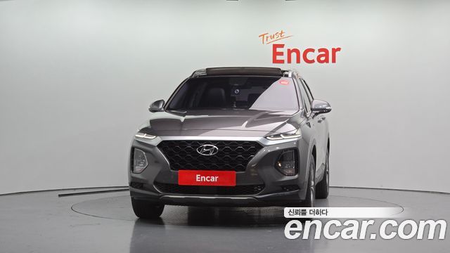 Hyundai Santafe 2019 — photo 3