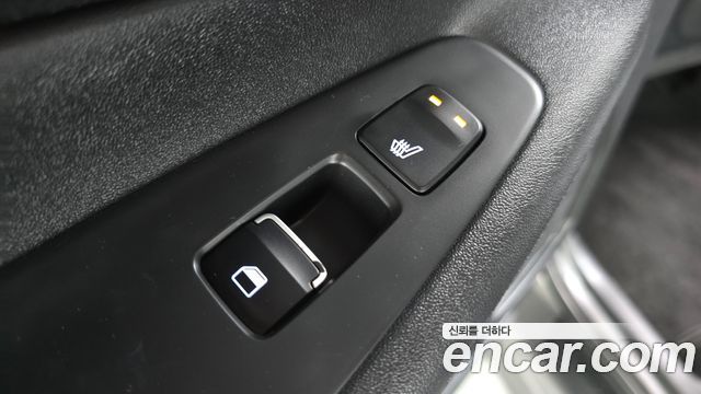 Hyundai Santafe 2019 — photo 26