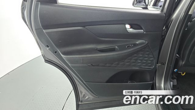 Hyundai Santafe 2019 — photo 15