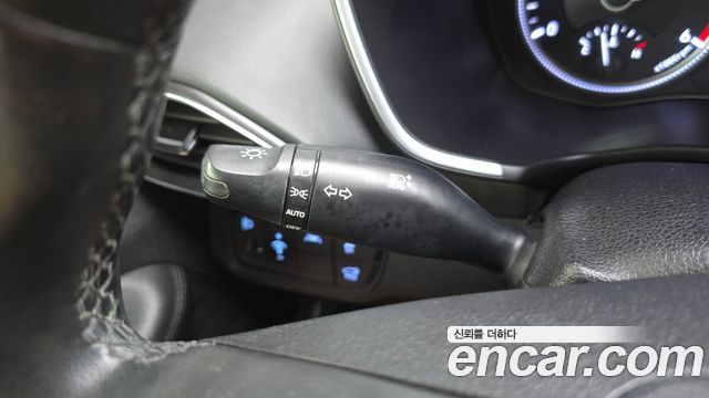 Hyundai Santafe 2019 — photo 29