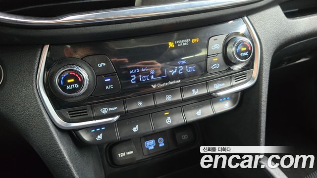 Hyundai Santafe 2019 — photo 30