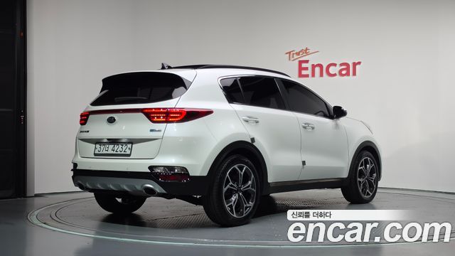 Kia Sportage 2019 — photo 2