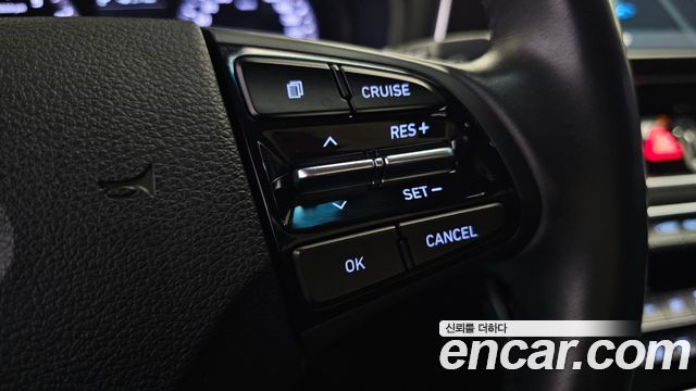 Hyundai Grandeur 2017 — photo 23
