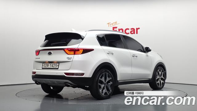 Kia Sportage 2018 — photo 2