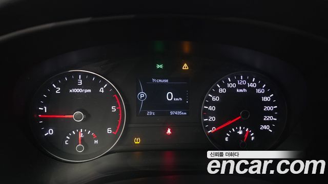 Kia Sportage 2018 — photo 8