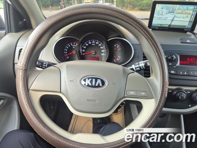 Kia morning 2016 — photo 11