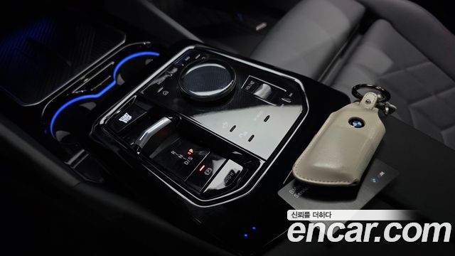 BMW 5-Series 2026 — photo 12