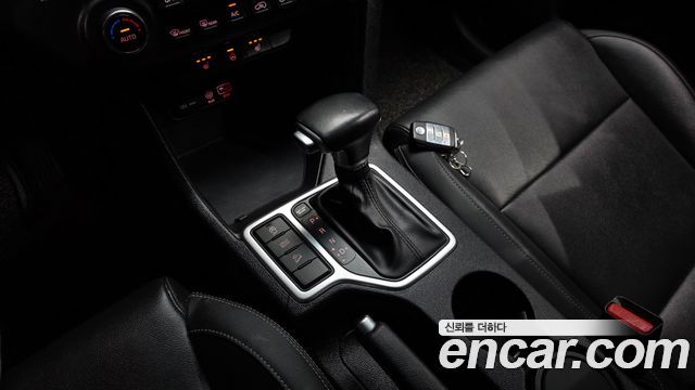 Kia Sportage 2016 — photo 12