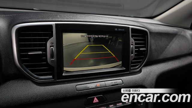 Kia Sportage 2016 — photo 21