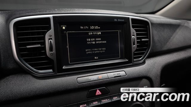 Kia Sportage 2016 — photo 22