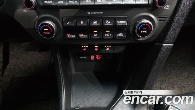 Kia Sportage 2016 — photo 23