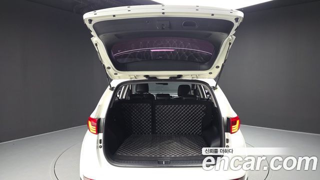 Kia Sportage 2016 — photo 26
