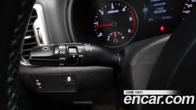 Kia Sportage 2016 — photo 28