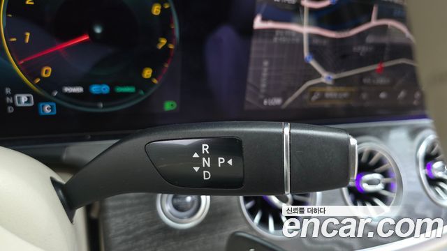 Mercedes-Benz CLS-Class 2021 — photo 9