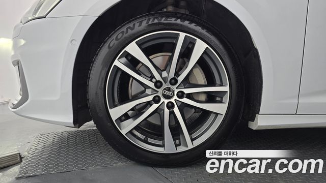 Audi A6 2023 — photo 5