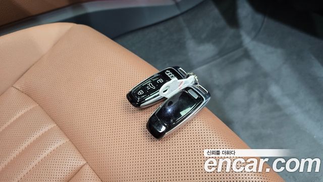 Audi A6 2023 — photo 21