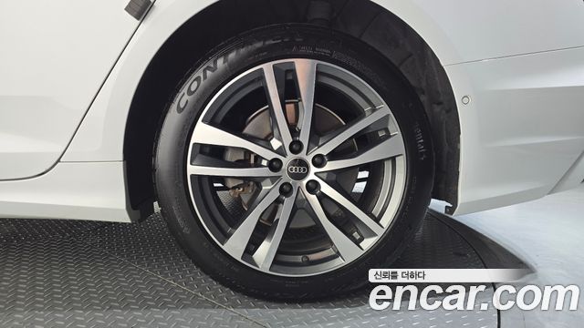 Audi A6 2023 — photo 7