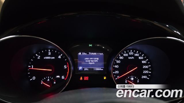 Kia Canival 2020 — photo 11