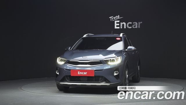 Kia Stonic 2018 — photo 3
