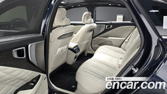 Kia K8 2022 — photo 11
