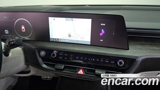 Kia K8 2022 — photo 13