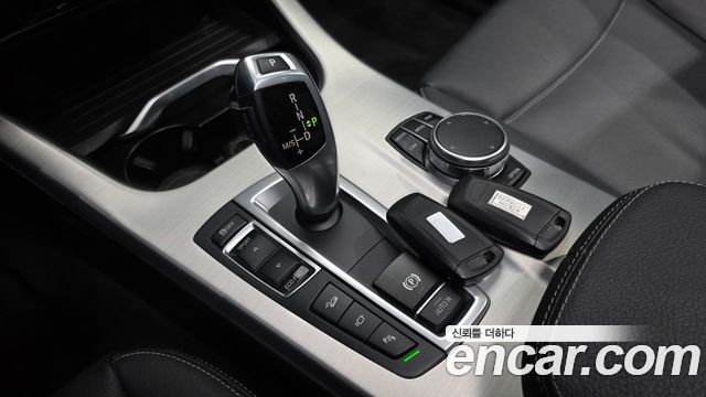 BMW X3 2017 — photo 9