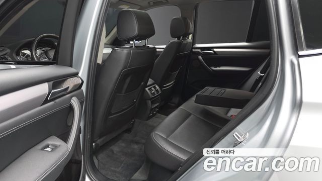 BMW X3 2017 — photo 11