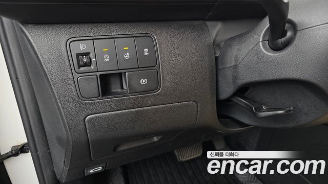Hyundai Staria 2022 — photo 20
