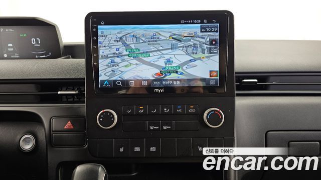 Hyundai Staria 2022 — photo 22