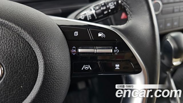 Hyundai Staria 2022 — photo 31