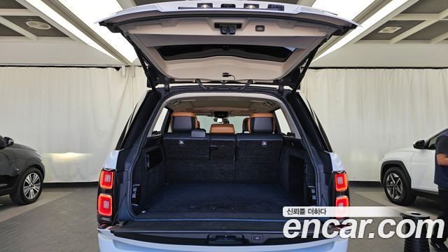 Land Rover Range Rover 2019 — photo 20