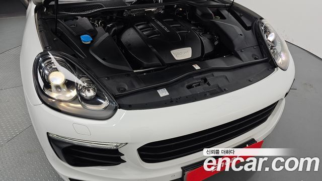 Porsche Cayenne 2017 — photo 6