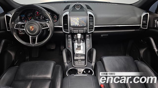 Porsche Cayenne 2017 — photo 7