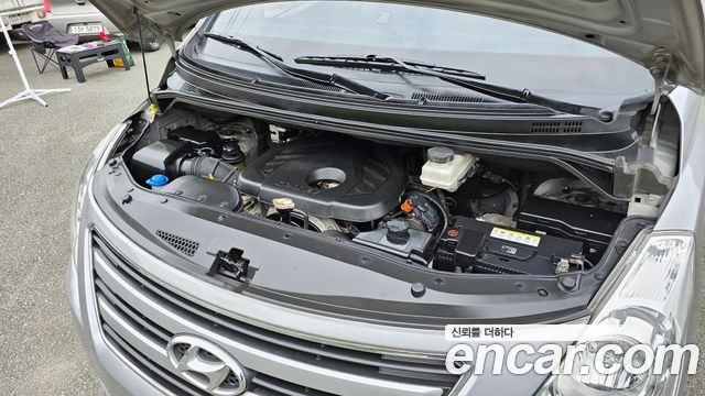 Hyundai Starex 2016 — photo 6