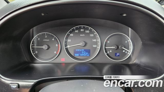 Hyundai Starex 2016 — photo 11