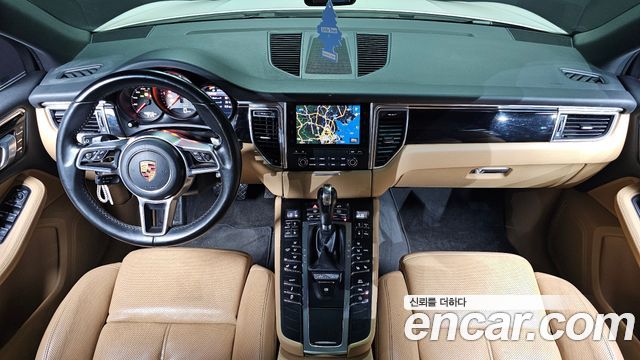 Porsche Macan 2017 — photo 7