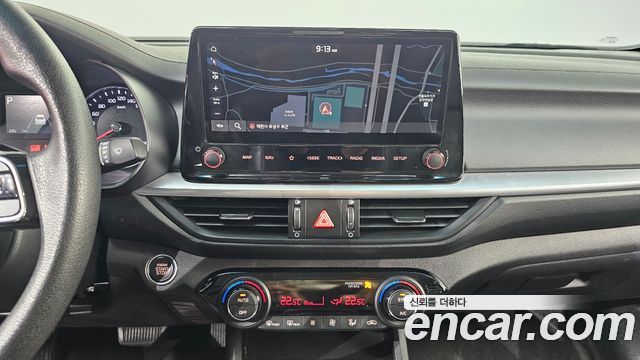 Kia K3 2022 — photo 19