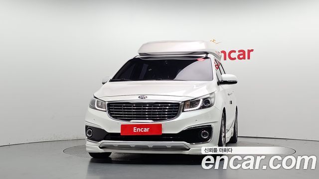 Kia Canival 2016 — photo 3