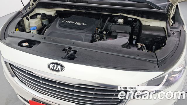 Kia Canival 2016 — photo 6