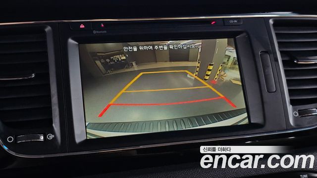 Kia Canival 2016 — photo 15