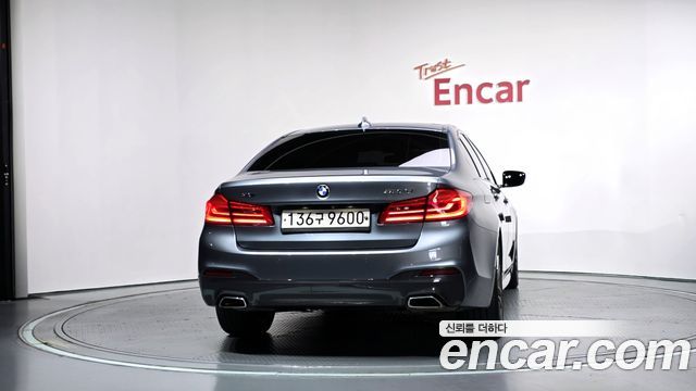 BMW 5-Series 2017 — photo 4