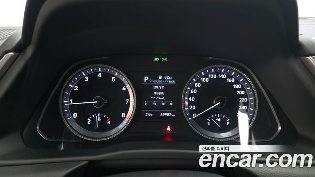 Hyundai Sonata 2020 — photo 11
