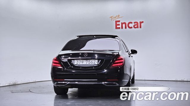 Mercedes-Benz S-Class 2018 — photo 4