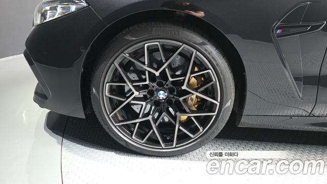 BMW M8 2024 — photo 5