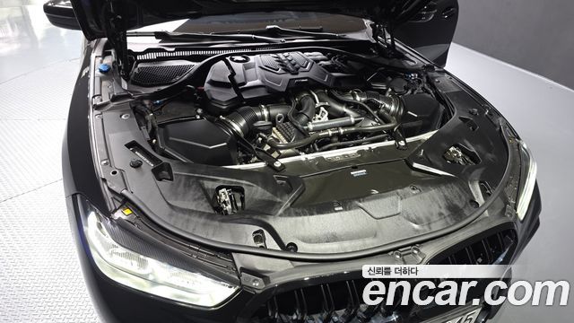 BMW M8 2024 — photo 6
